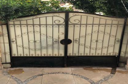 Apartment - 3 Bedrooms - 2 Bathrooms for sale in Ka'b Ibn Malik St. - Al Narges 6 - Al Narges - New Cairo City - Cairo