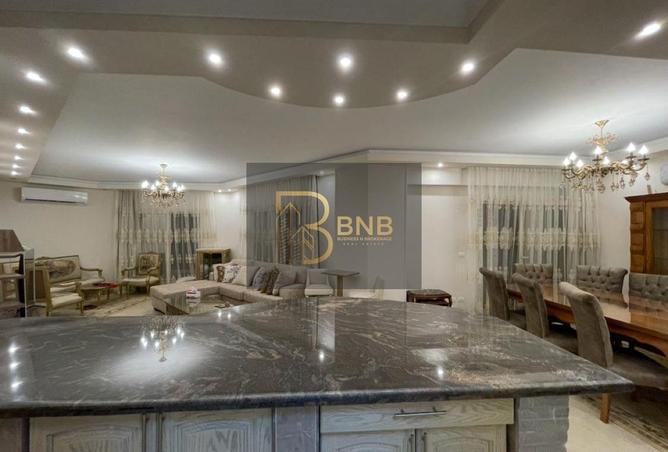 8233889 - Property Image 3