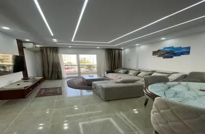 Apartment - 2 Bedrooms - 2 Bathrooms for rent in El Rehab Extension - Al Rehab - New Cairo City - Cairo