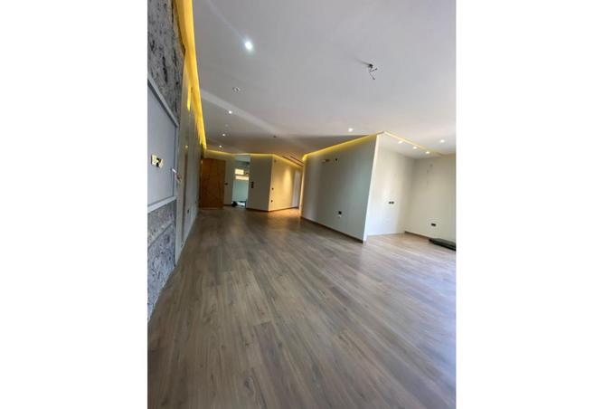 8289772 - Property Main Image