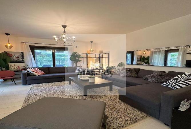 8181627 - Property Image 3