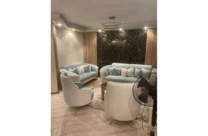 Apartment - 3 Bedrooms - 1 Bathroom for rent in Park Yard Mall - 1st District - 6 October City - Giza
