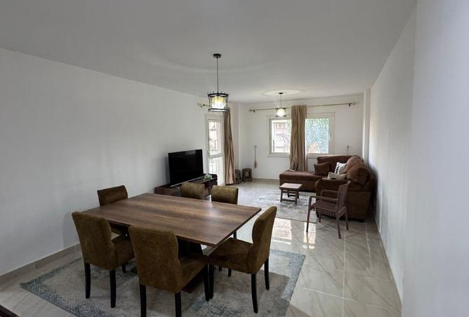 8086203 - Property Image 2