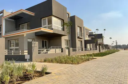 Penthouse - 4 Bedrooms - 2 Bathrooms for sale in Kayan - Sheikh Zayed Compounds - Sheikh Zayed City - Giza