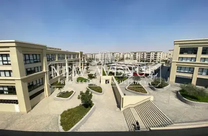 Office Space - Studio - 2 Bathrooms for rent in Mivida - 5th Settlement Compounds - The 5th Settlement - New Cairo City - Cairo