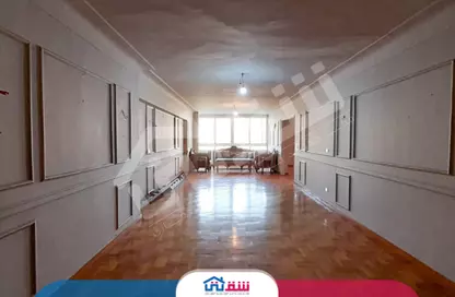 Apartment - 4 Bedrooms - 2 Bathrooms for sale in Stanley Bridge - Stanley - Hay Sharq - Alexandria