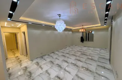 Apartment - 2 Bedrooms - 1 Bathroom for sale in Abou Bakr Al Sedeek St. - Rehab City Second Phase - Al Rehab - New Cairo City - Cairo
