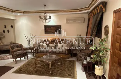 دوبلكس - 3 غرف نوم - 3 حمامات للبيع في المنطقة ب - حى جنوب الاكايمية - مدينة القاهرة الجديدة - القاهرة