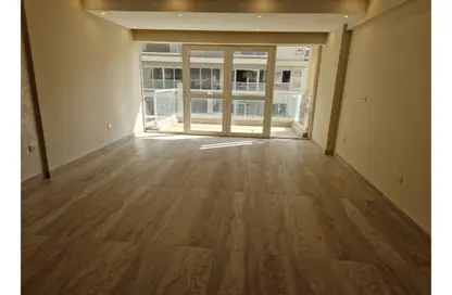 Apartment - 3 Bedrooms - 3 Bathrooms for rent in Mountain View iCity - 5th Settlement Compounds - The 5th Settlement - New Cairo City - Cairo