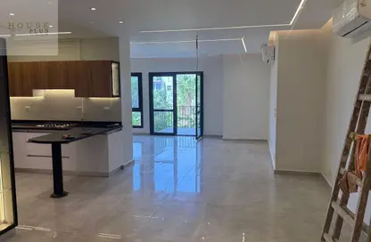 Apartment - 3 Bedrooms - 3 Bathrooms for rent in Westown - Sheikh Zayed Compounds - Sheikh Zayed City - Giza