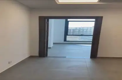 Clinic - Studio - 1 Bathroom for rent in Mivida - 5th Settlement Compounds - The 5th Settlement - New Cairo City - Cairo