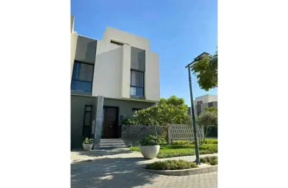 تاون هاوس - 5 غرف نوم - 4 حمامات للبيع في كمبوند البروج - كمبوندات الشروق - مدينة الشروق - القاهرة