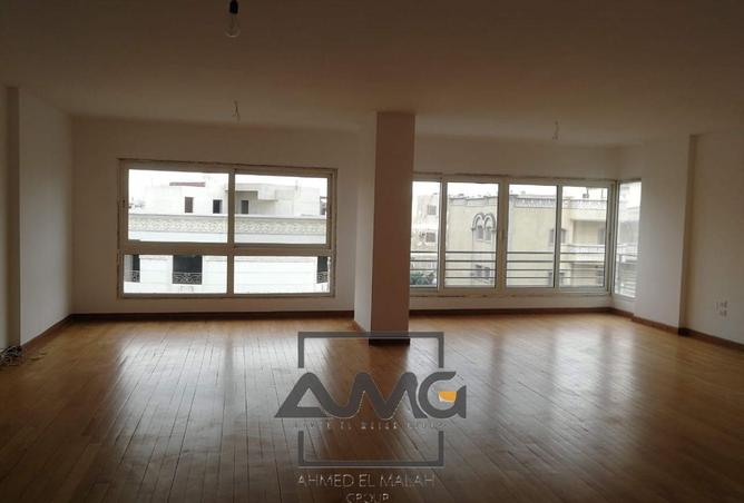 8448350 - Property Image 2