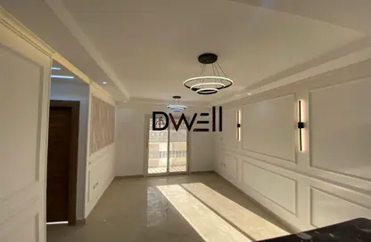 Apartment - 2 Bedrooms - 1 Bathroom for sale in Madinaty - Cairo