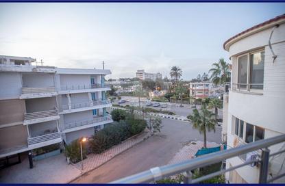 Apartment - 2 Bedrooms - 1 Bathroom for sale in Al Shaheed Youssef El Sebaey St. - Al Maamoura - Hay Than El Montazah - Alexandria