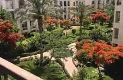 Townhouse - 4 Bedrooms - 3 Bathrooms for sale in Hadayek Al Mohandessin - 4th District - Sheikh Zayed City - Giza