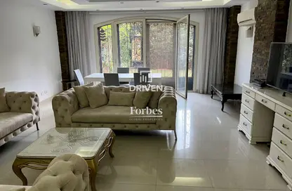 Apartment - 3 Bedrooms - 2 Bathrooms for sale in Green 3 - 2nd District - Sheikh Zayed City - Giza