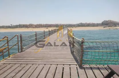 (بنتهاوس  (روف - 2 غرف نوم - 1 حمام للبيع في بياسيرا - العين السخنة - السويس