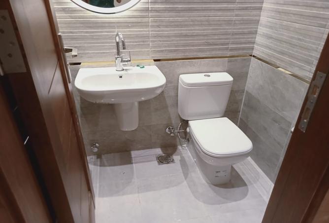 7893132 - Property Image 2