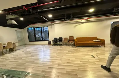 مساحات مكتبية - استوديو - 1 حمام للايجار في فى90 - شارع التسعين الشمالي - التجمع الخامس - مدينة القاهرة الجديدة - القاهرة