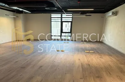 مساحات مكتبية - استوديو - 1 حمام للايجار في ديستريكت 5 - كمبوندات التجمع الخامس - التجمع الخامس - مدينة القاهرة الجديدة - القاهرة