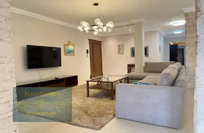Apartment - 4 Bedrooms - 3 Bathrooms for rent in Sarayat Al Maadi - Hay El Maadi - Cairo