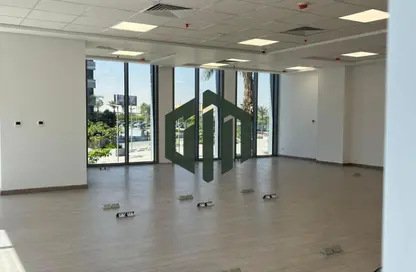 مساحات مكتبية - استوديو - 2 حمامات للايجار في كايرو فيستيفال سيتى - المستثمرين الشمالية - مدينة القاهرة الجديدة - القاهرة