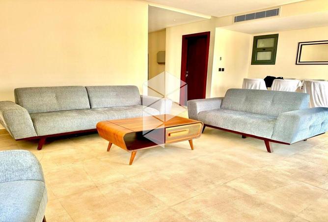 8287120 - Property Main Image