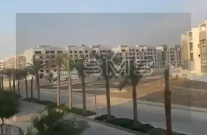 Apartment - 1 Bedroom - 2 Bathrooms for sale in Mountain View Hyde Park - 5th Settlement Compounds - The 5th Settlement - New Cairo City - Cairo