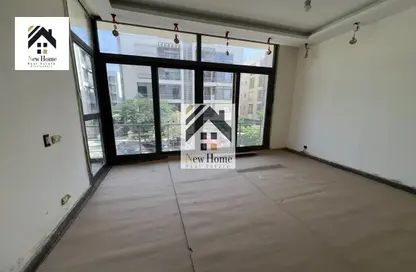 Apartment - 5 Bedrooms - 5 Bathrooms for sale in Taj City - 5th Settlement Compounds - The 5th Settlement - New Cairo City - Cairo