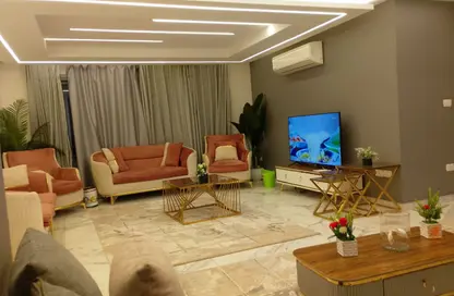 Apartment - 3 Bedrooms - 3 Bathrooms for rent in Nile Corniche St. - Al Agouza - Giza Apartment - 3 Bedrooms - 3 Bathrooms for rent in Nile Corniche St. - Al Agouza - Giza