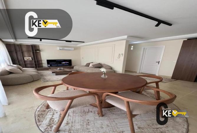 8145950 - Property Image 2
