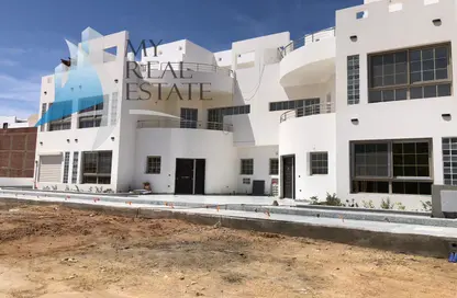 Villa - 5 Bedrooms - 4 Bathrooms for sale in Magawish - Hurghada - Red Sea