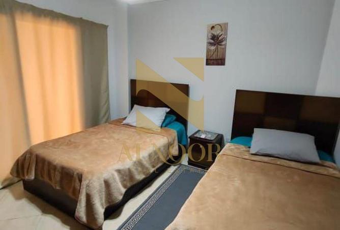 8040376 - Property Image 3