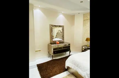 Apartment - 3 Bedrooms - 2 Bathrooms for rent in Amin Al Rafaey St. - Dokki - Giza