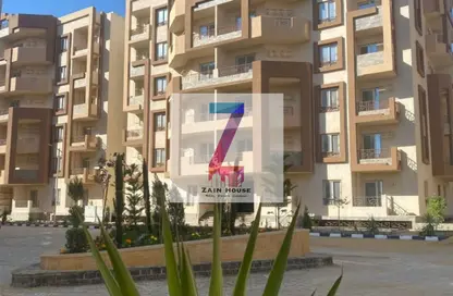 Apartment - 3 Bedrooms - 2 Bathrooms for sale in American University Housing District - 5th Settlement Compounds - The 5th Settlement - New Cairo City - Cairo