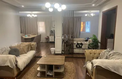 Apartment - 2 Bedrooms - 2 Bathrooms for sale in Mansheya El Bakry St. - Mansheya El Bakry - Heliopolis - Masr El Gedida - Cairo