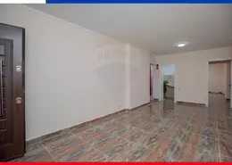 شقة - 2 غرف نوم - 1 حمام للبيع في محطة الرمل - حي وسط - الاسكندرية