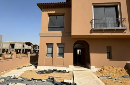 تاون هاوس - 3 غرف نوم - 3 حمامات للبيع في فيلدج ويست - كمبوندات الشيخ زايد - الشيخ زايد - الجيزة