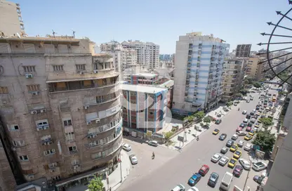شقة - 3 غرف نوم - 2 حمامات للبيع في شارع مصطفي كامل - ابو قير - حي ثان المنتزة - الاسكندرية