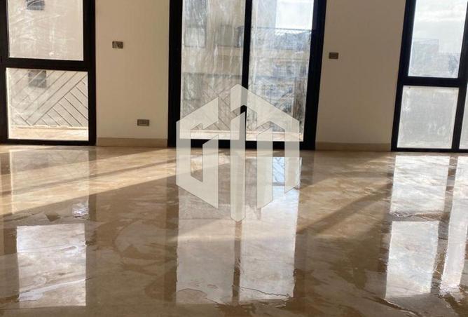 8357444 - Property Image 2