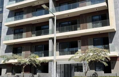 Apartment - 3 Bedrooms - 3 Bathrooms for sale in El Patio Oro - 5th Settlement Compounds - The 5th Settlement - New Cairo City - Cairo
