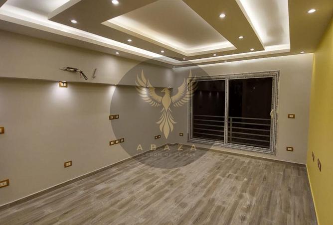 8438854 - Property Image 2