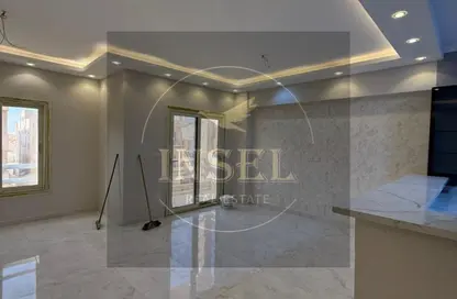 Apartment - 3 Bedrooms - 3 Bathrooms for rent in North Lotus - El Lotus - New Cairo City - Cairo