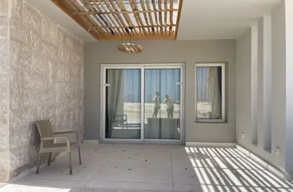 شاليه - 2 غرف نوم - 2 حمامات للبيع في سيشور - راس الحكمة - الساحل الشمالي