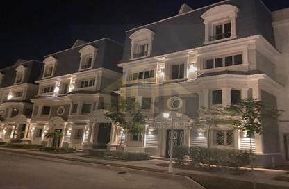 Duplex - 3 Bedrooms - 4 Bathrooms for sale in Mountain View October Park - 6th District - 6 October City - Giza