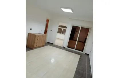 Office Space - Studio - 1 Bathroom for rent in Zahraa El Maadi - Hay El Maadi - Cairo