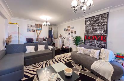 Apartment - 2 Bedrooms - 1 Bathroom for sale in Lageteh St. - Ibrahimia - Hay Wasat - Alexandria