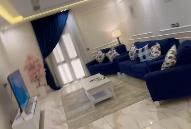 8087329 - Property Image 2