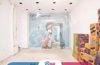 محل - استوديو - 1 حمام للايجار في شارع رشدي - رشدي - حي شرق - الاسكندرية